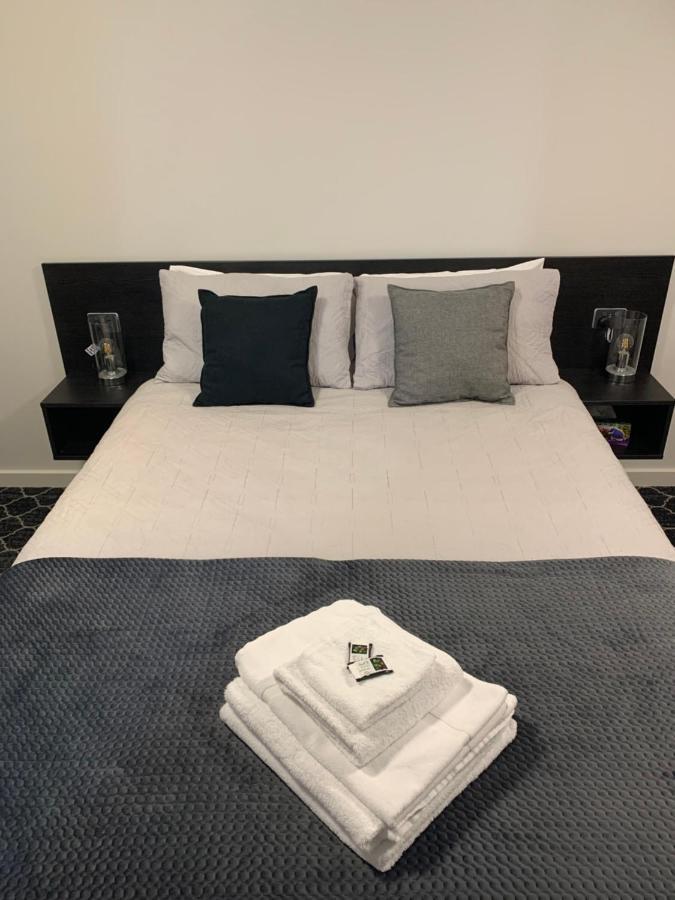 Queens Arms Hotel Longford Luaran gambar