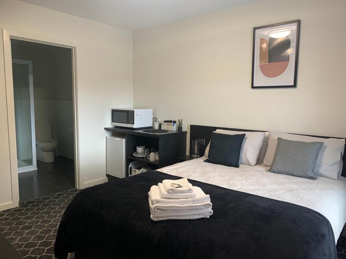 Queens Arms Hotel Longford Luaran gambar