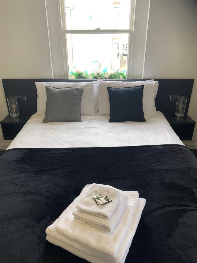 Queens Arms Hotel Longford Luaran gambar